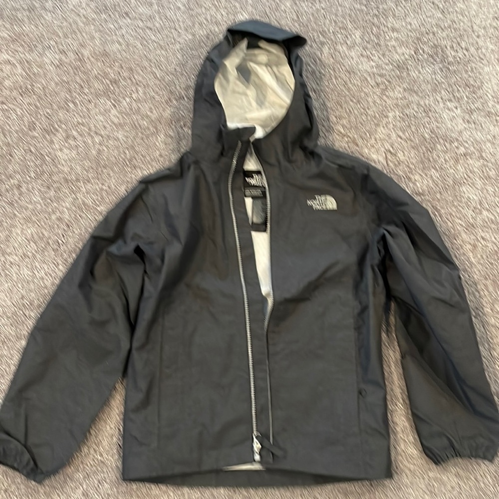 Girls North Face dry vent rain coat size M